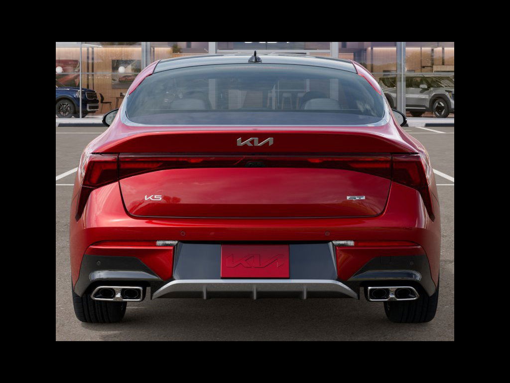 2026 Kia K5 GT - Photo 13