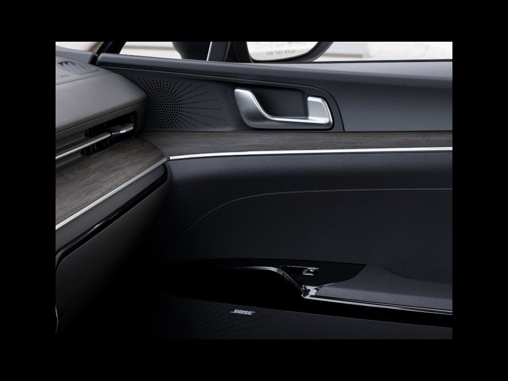 2026 Kia K5 EX - Photo 25