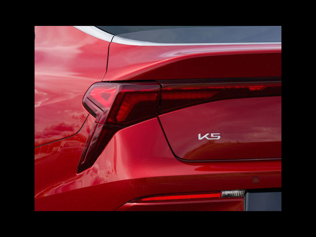 2026 Kia K5 GT - Photo 11