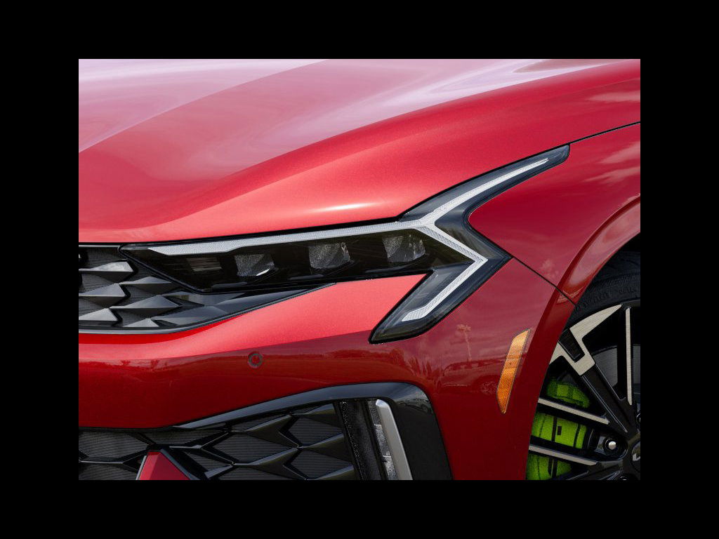 2026 Kia K5 GT - Photo 10