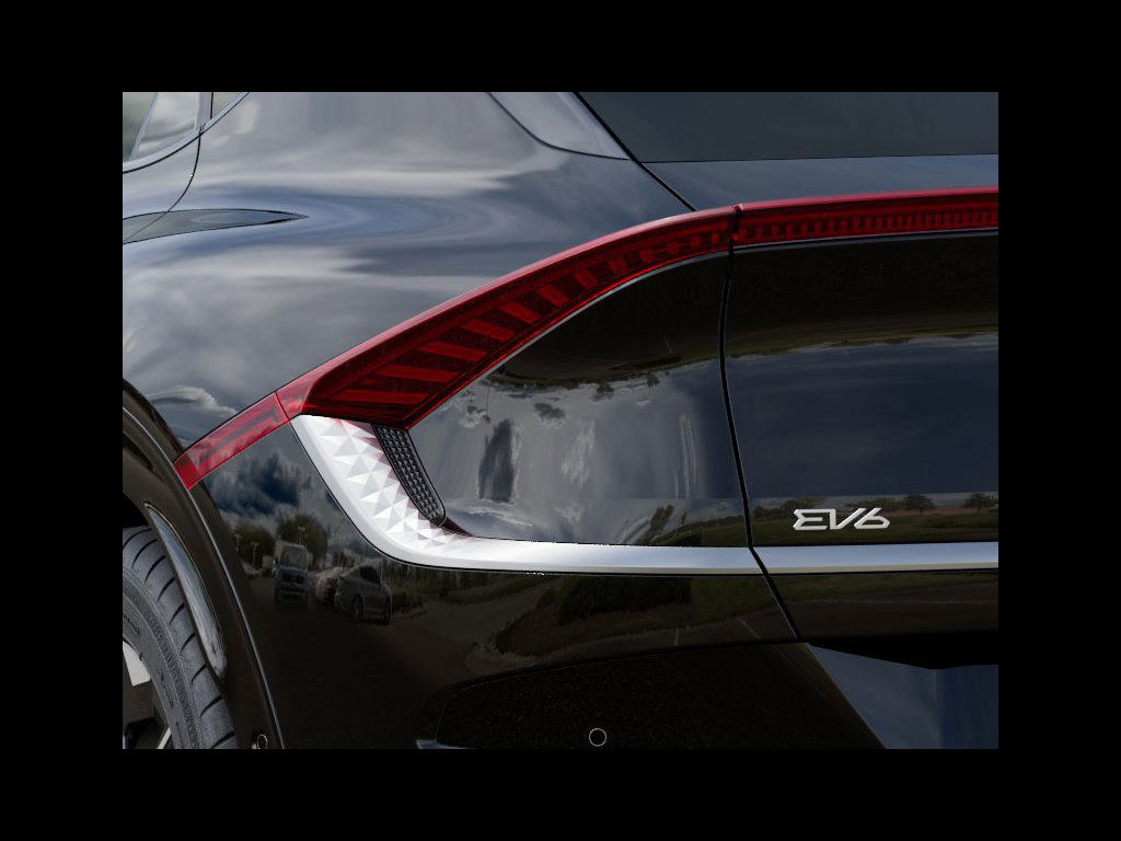 2025 Kia EV6 Wind - Photo 23