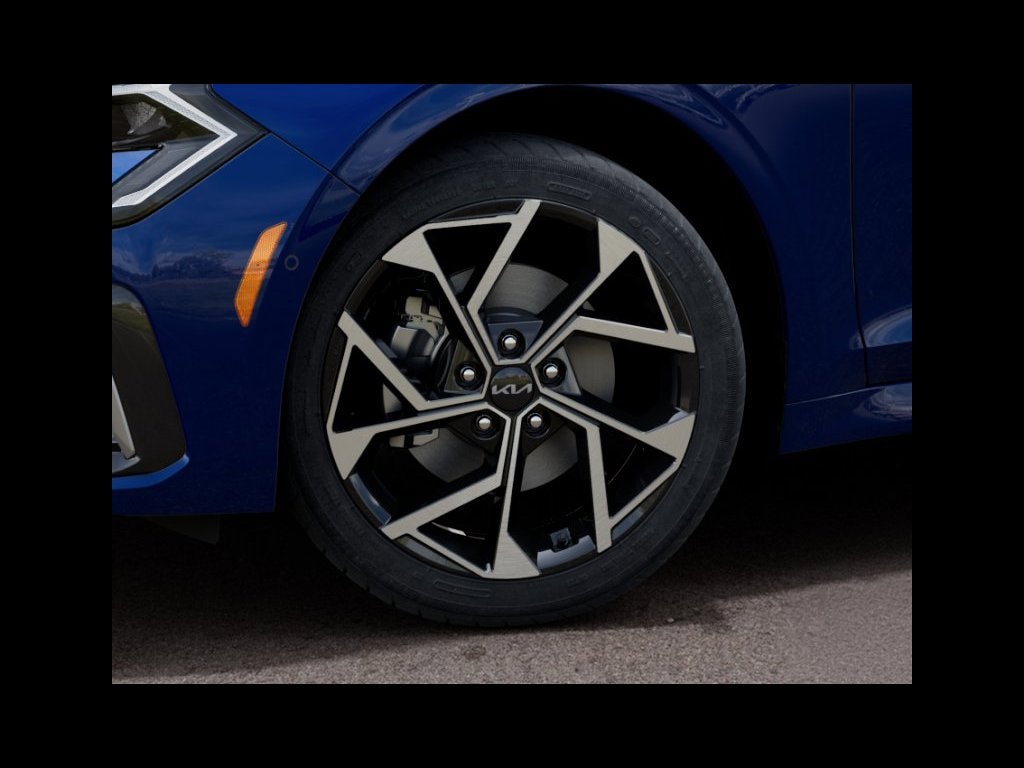 2026 Kia K5 EX - Photo 9