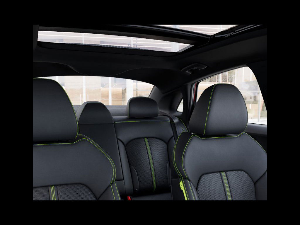 2026 Kia K5 GT - Photo 27