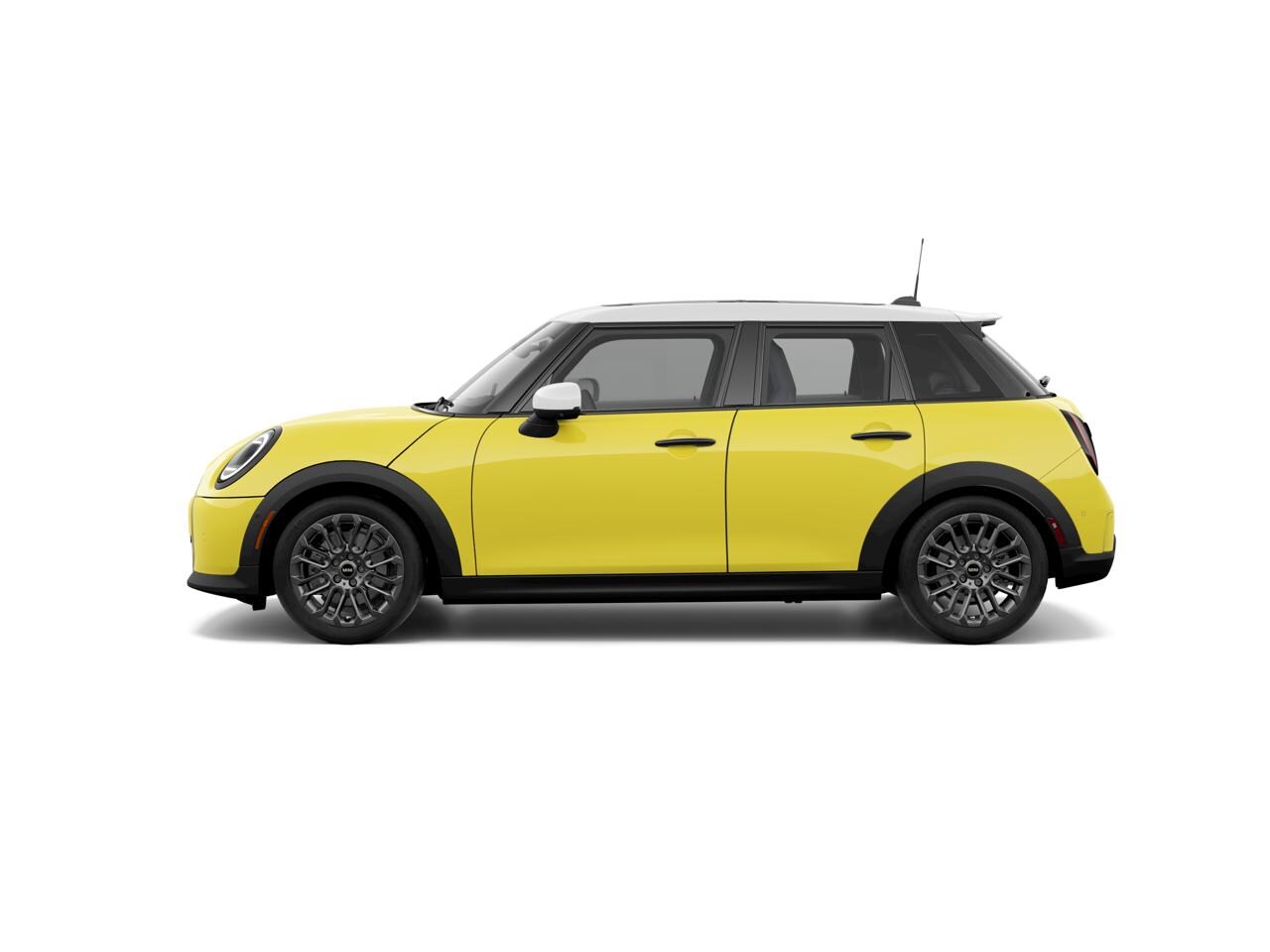 2026 Mini Cooper S 4 Door Iconic photo 4