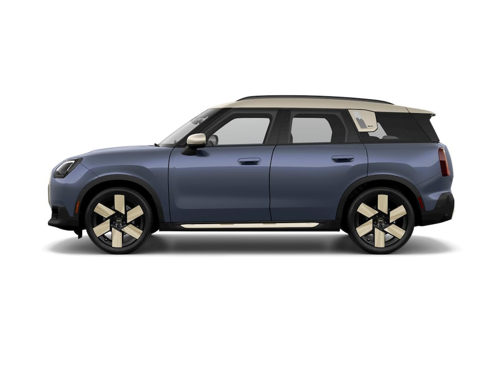 New 2026 MINI Countryman Signature Plus Sports Activity Vehicle