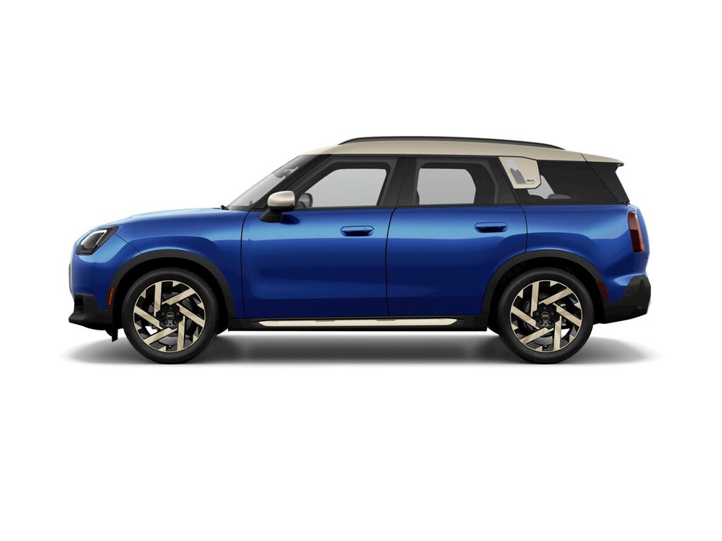 New 2026 MINI Countryman Signature Plus SUV