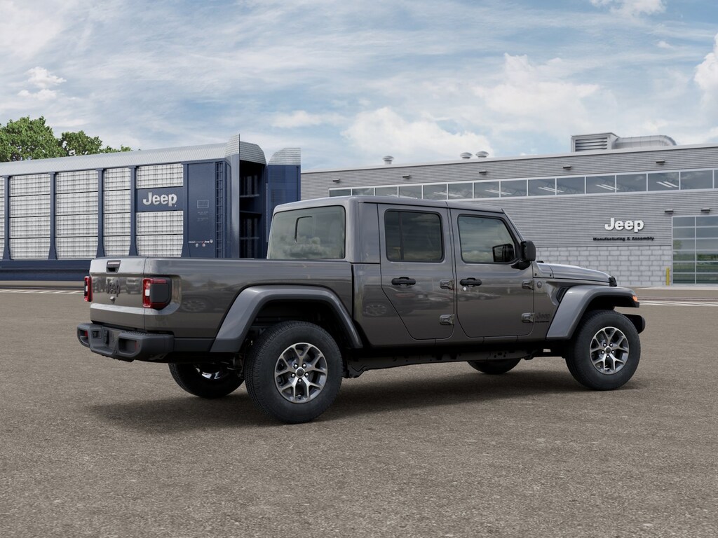 New 2026 Jeep Gladiator Sport S Truck Crew Cab