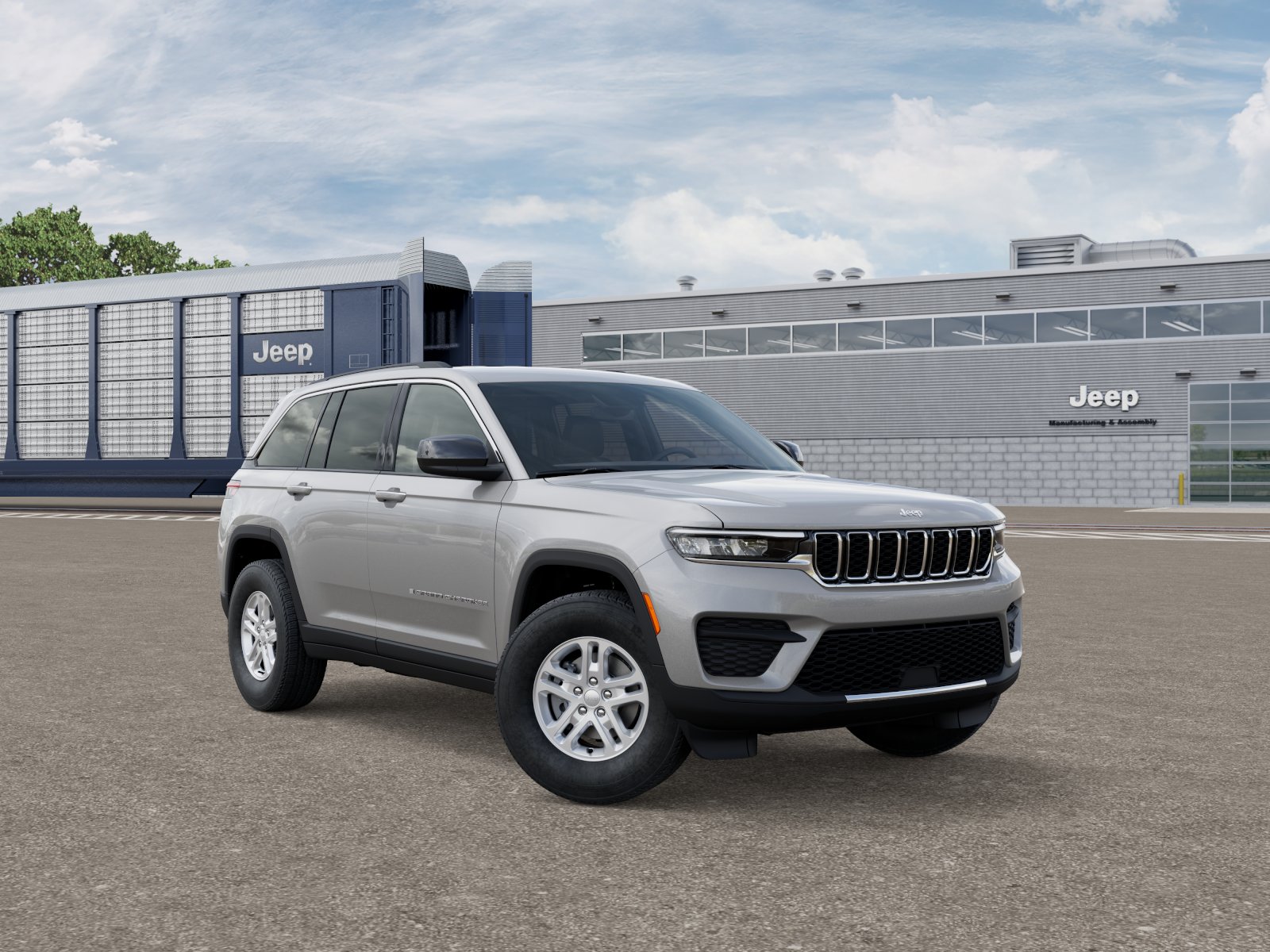 2025 Jeep Grand Cherokee Laredo photo 4