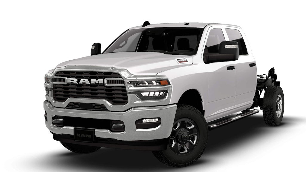 New 2026 Ram 2500 TRADESMAN CREW CAB 4X4 8' BOX Pickup