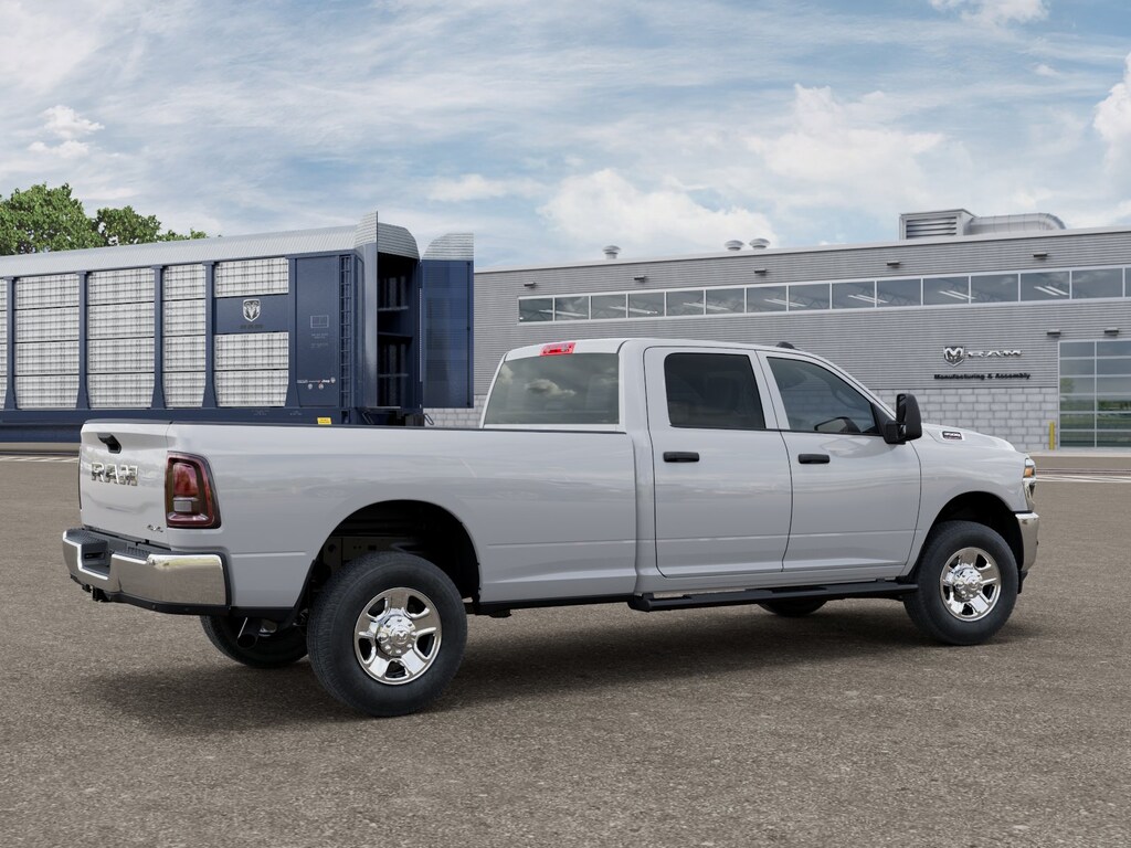 New 2026 Ram 3500 TRADESMAN CREW CAB 4X4 8' BOX Pickup