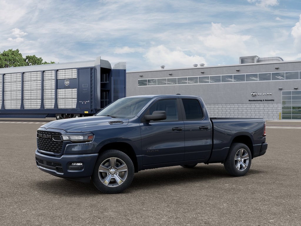 New 2026 Ram 1500 EXPRESS QUAD CAB 4X2 6'4 BOX Pickup
