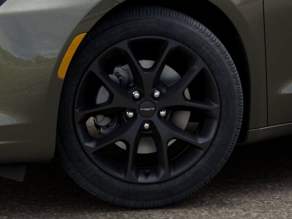 New 2027 Chrysler Pacifica LIMITED AWD Passenger Van