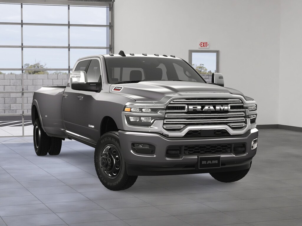 New 2025 Ram 3500 LARAMIE CREW CAB 4X4 8' BOX Pickup
