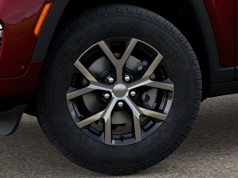 2025 Jeep Grand Cherokee Limited photo 3