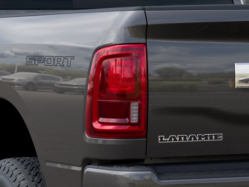 2025 RAM 3500 Laramie - Photo 44