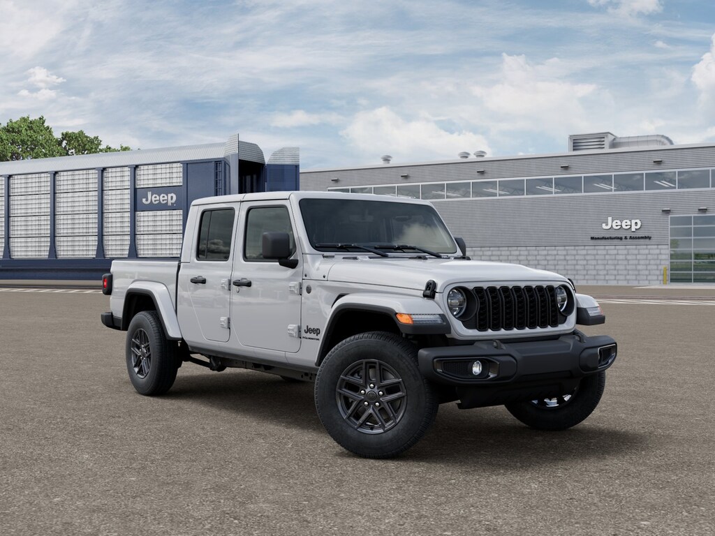 New 2026 Jeep Gladiator SPORT S 4X4 Pickup