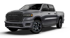 2027 Ram 1500 EXPRESS CREW CAB 4X4 5'7' BOX Pickup