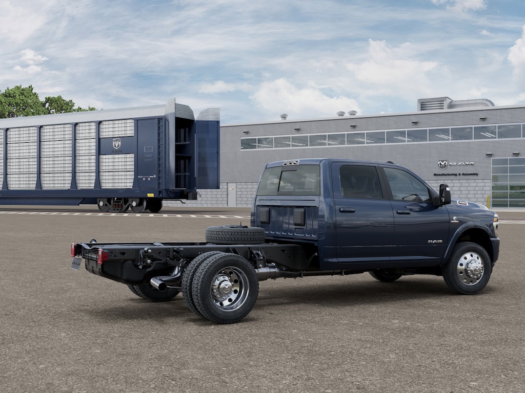 New 2026 Ram 4500 Chassis Cab Big Horn Truck Crew Cab