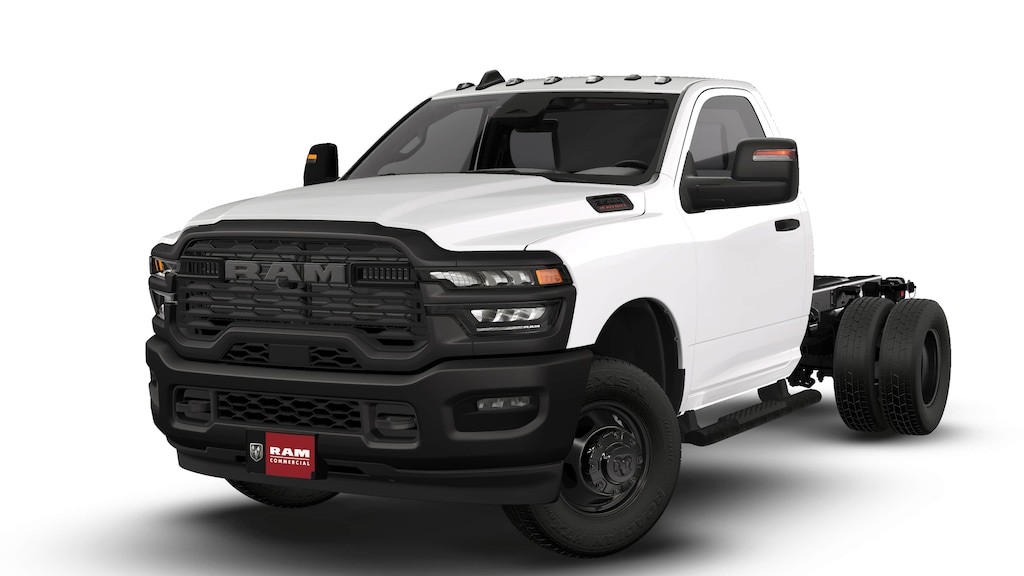 New 2026 Ram 3500 TRADESMAN CHASSIS REGULAR CAB 4X4 60' CA Pickup