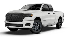 2027 Ram 1500 EXPRESS QUAD CAB 4X4 6'4 BOX Pickup