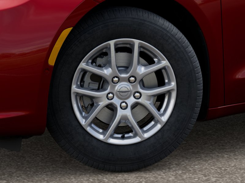 2026 Chrysler Pacifica photo 4