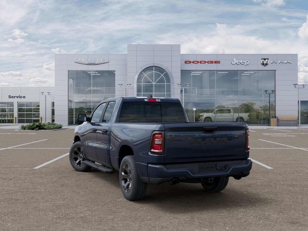 New 2026 Ram 1500 EXPRESS QUAD CAB 4X4 6'4 BOX Pickup
