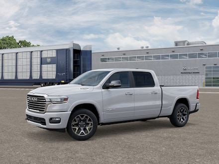 2025 Ram 1500 LARAMIE CREW CAB 4X4 6'4 BOX Pickup