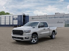 2026 Ram 1500 EXPRESS QUAD CAB 4X2 6'4 BOX