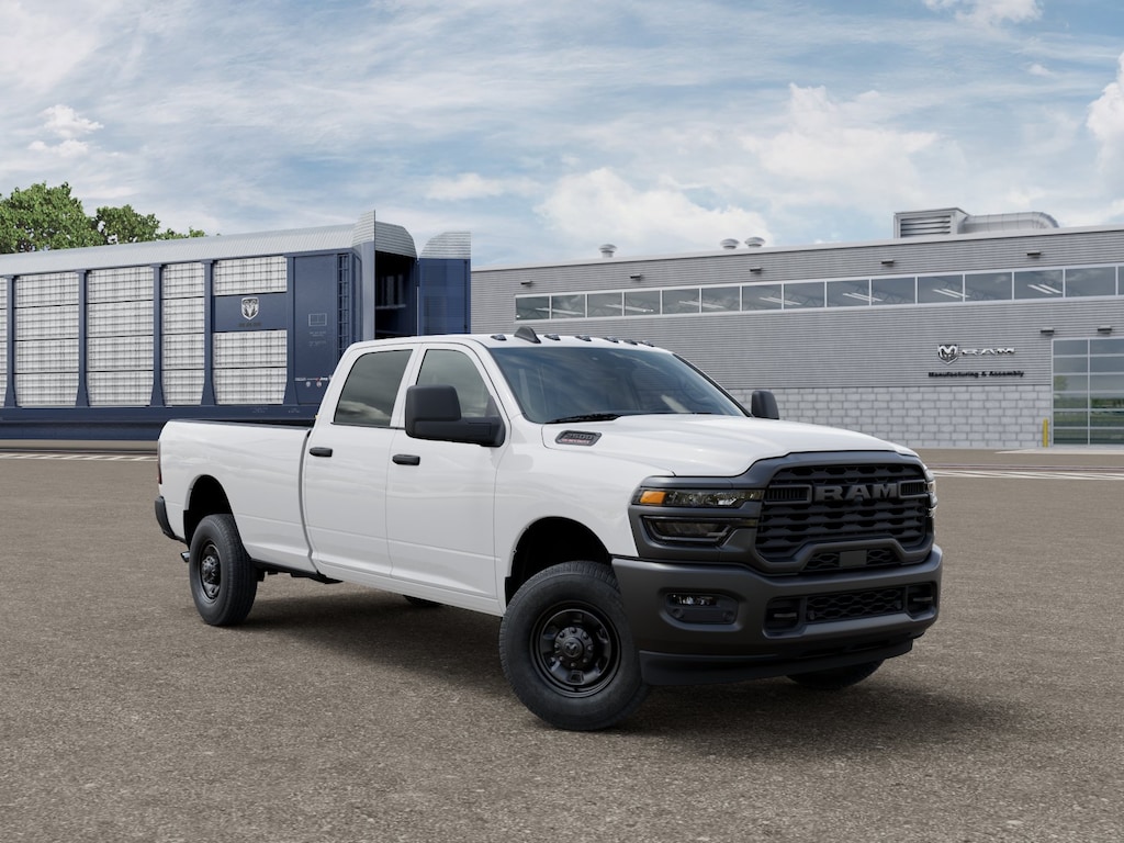 New 2026 Ram 2500 TRADESMAN CREW CAB 4X4 8' BOX Pickup