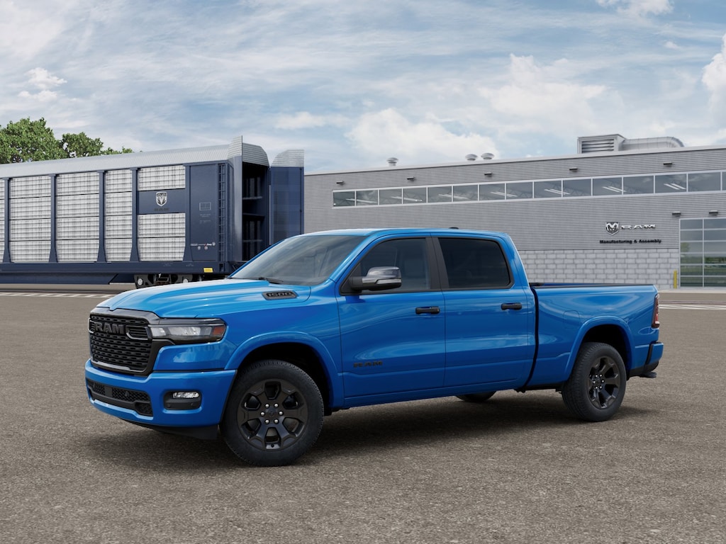New 2026 Ram 1500 BIG HORN CREW CAB 4X4 6'4 BOX Pickup