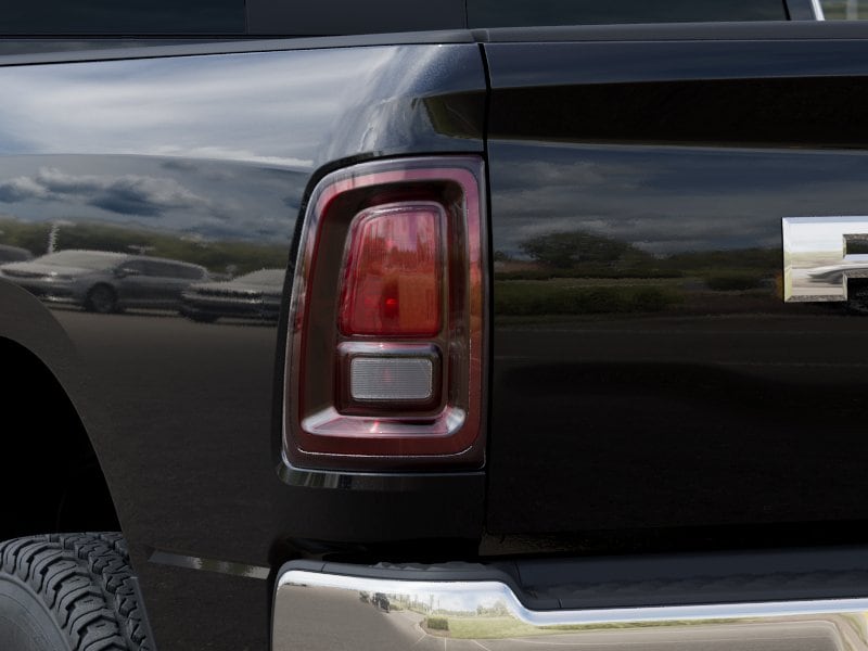 2025 RAM 2500 Tradesman - Photo 17