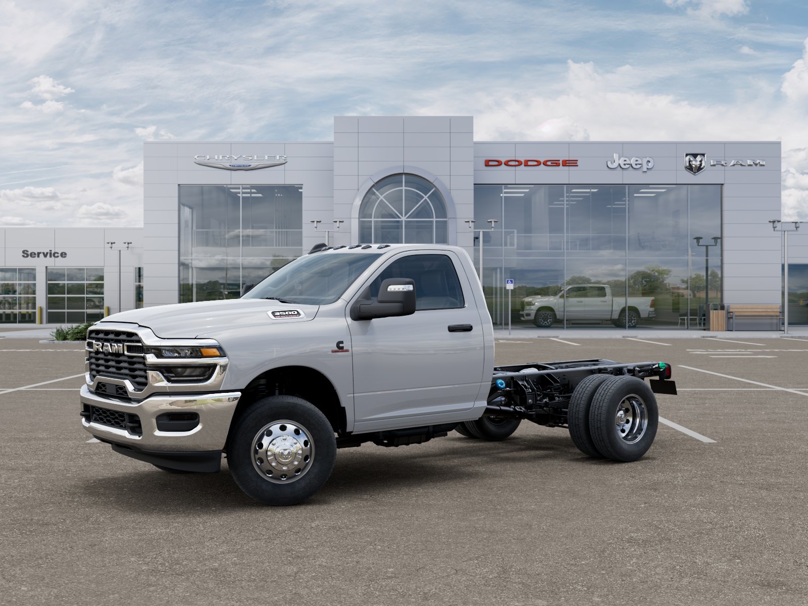 2026 RAM 3500 Chassis Tradesman - Photo 18