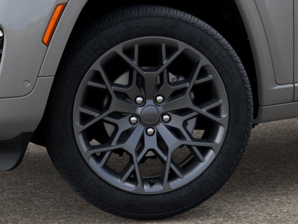 New 2025 Jeep Grand Cherokee SUMMIT 4X4 Sport Utility