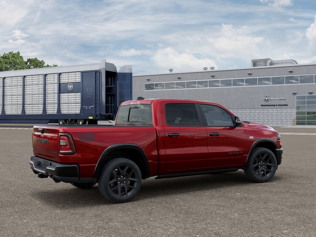 New 2026 Ram 1500 LARAMIE CREW CAB 4X4 5'7 BOX Pickup