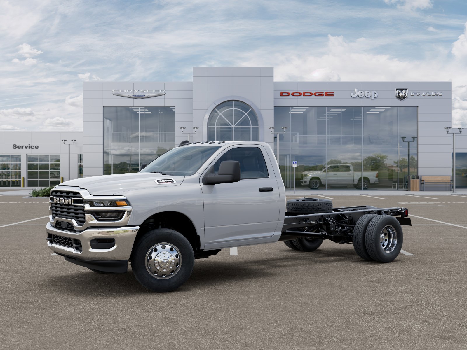 2025 RAM 3500 Chassis Tradesman - Photo 17