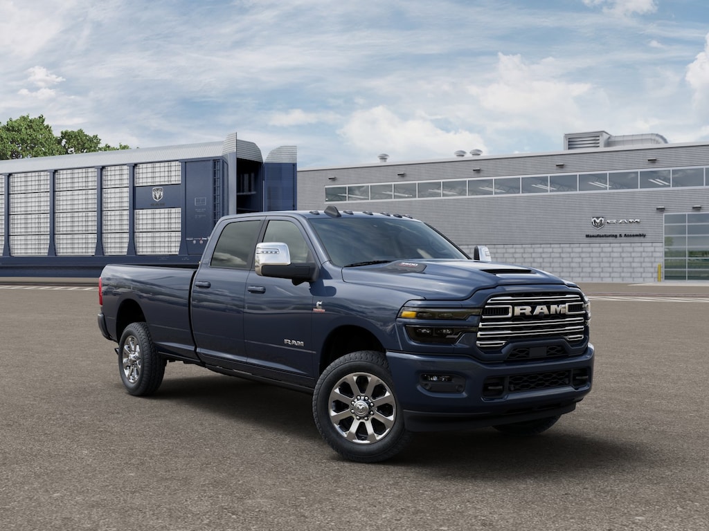 New 2026 Ram 3500 LARAMIE CREW CAB 4X4 8' BOX Pickup
