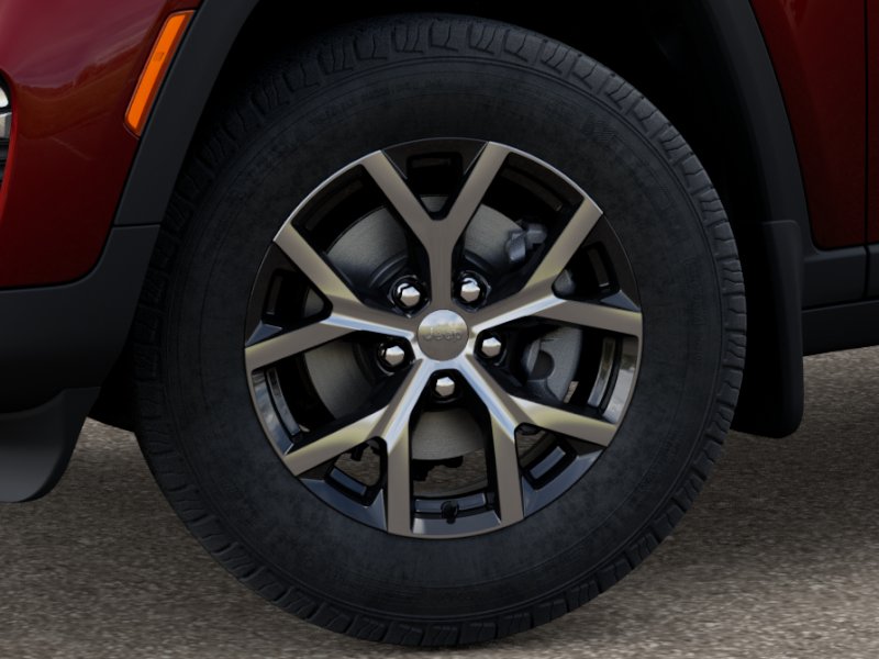 2025 Jeep Grand Cherokee Limited Sport photo 3