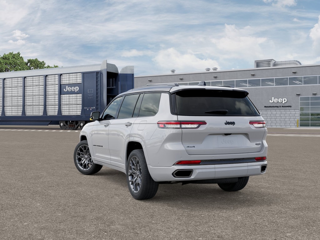 New 2025 Jeep Grand Cherokee L SUMMIT 4X4 Sport Utility