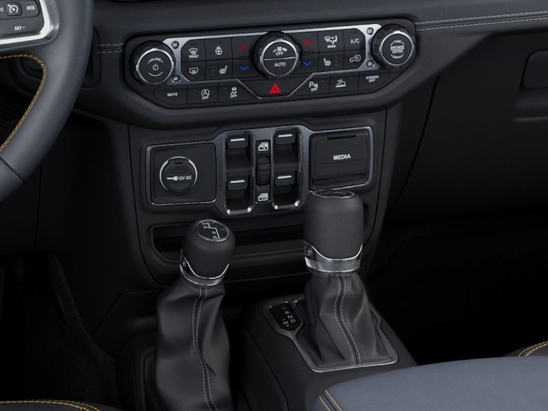 2026 Jeep Wrangler 4-Door Sahara - Photo 50