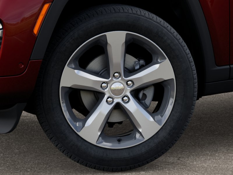 2025 Jeep Grand Cherokee Limited photo 3