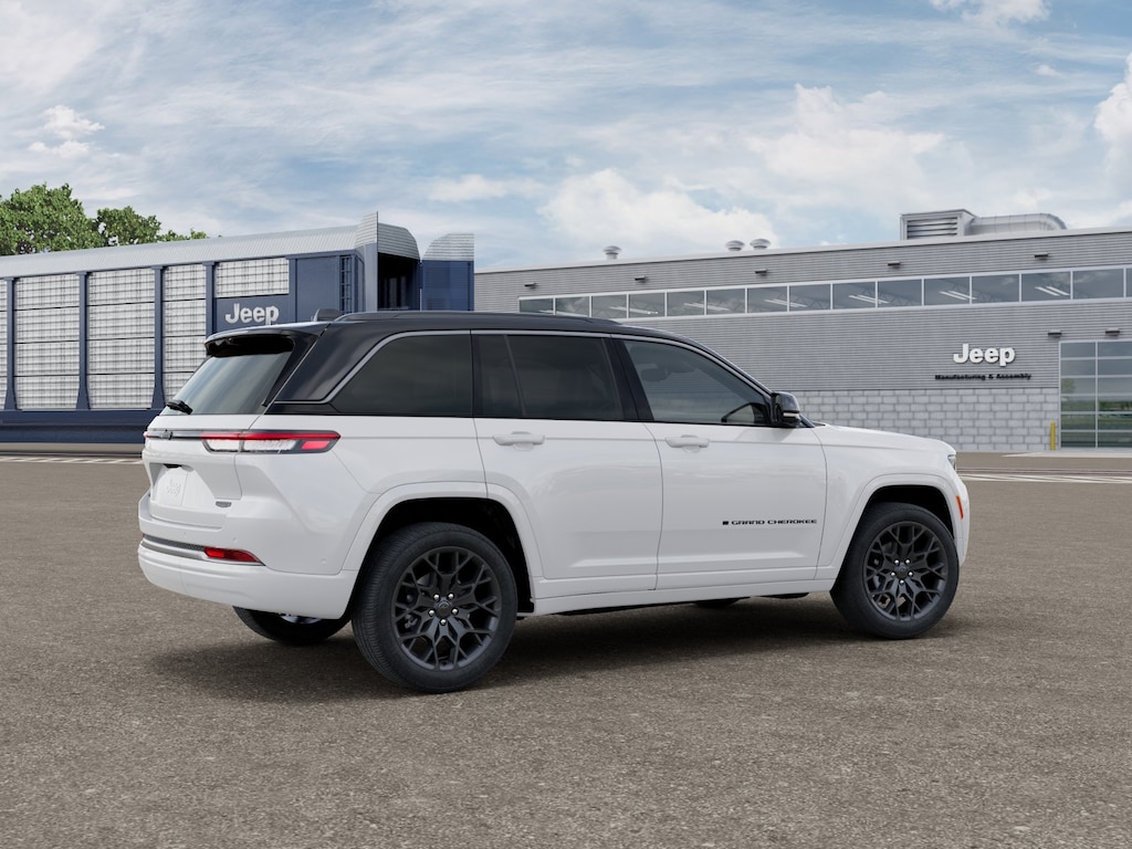 New 2027 Jeep Grand Cherokee 2 Row SUMMIT 4X4 Sport Utility