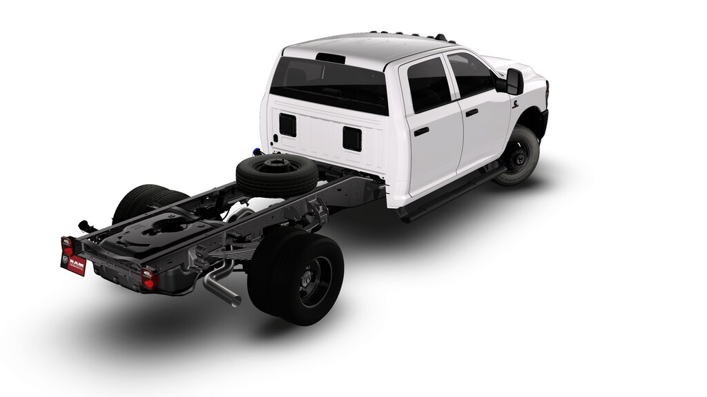 New 2026 Ram 3500 Chassis Cab TRADESMAN CREW 4X4 60' CA Pickup