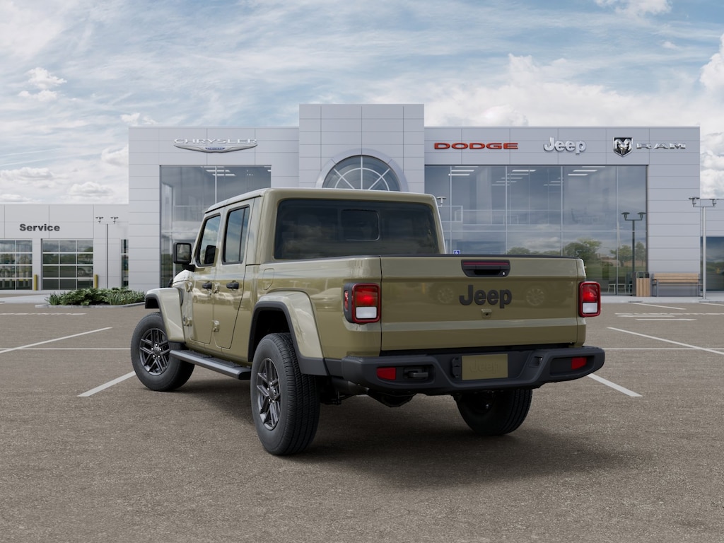 New 2026 Jeep Gladiator Sport S Pickup