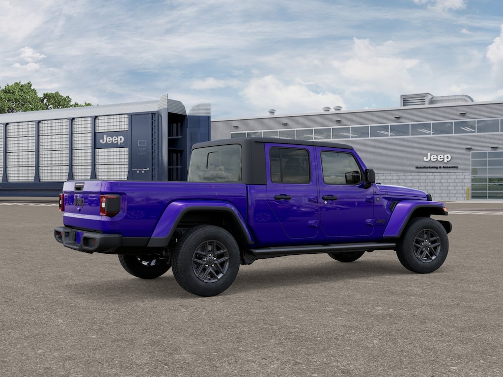 New 2026 Jeep Gladiator Sport Pickup