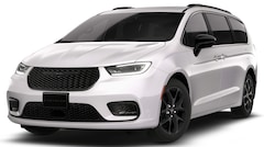 2026 Chrysler Pacifica LIMITED AWD Passenger Van