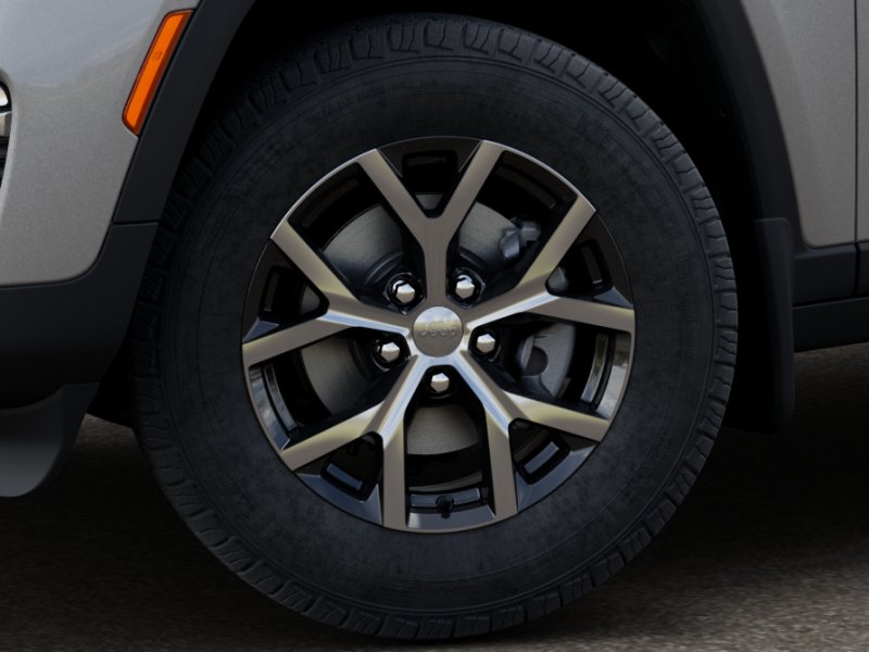 2025 Jeep Grand Cherokee Limited photo 2