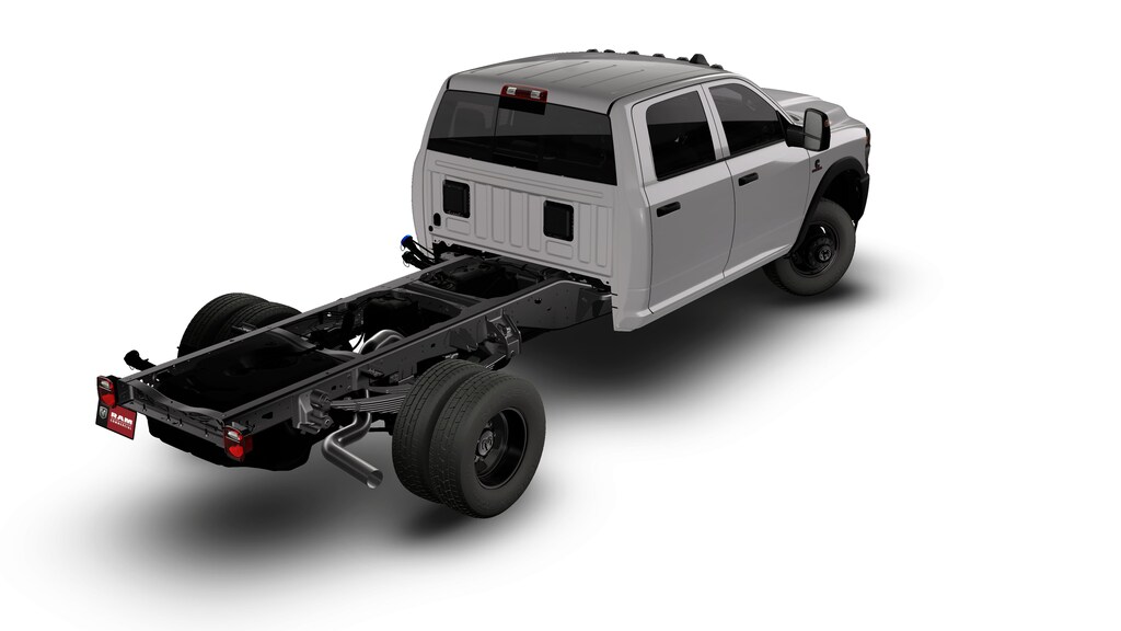 New 2026 Ram 3500 Chassis Cab TRADESMAN CREW 4X4 60' CA Pickup