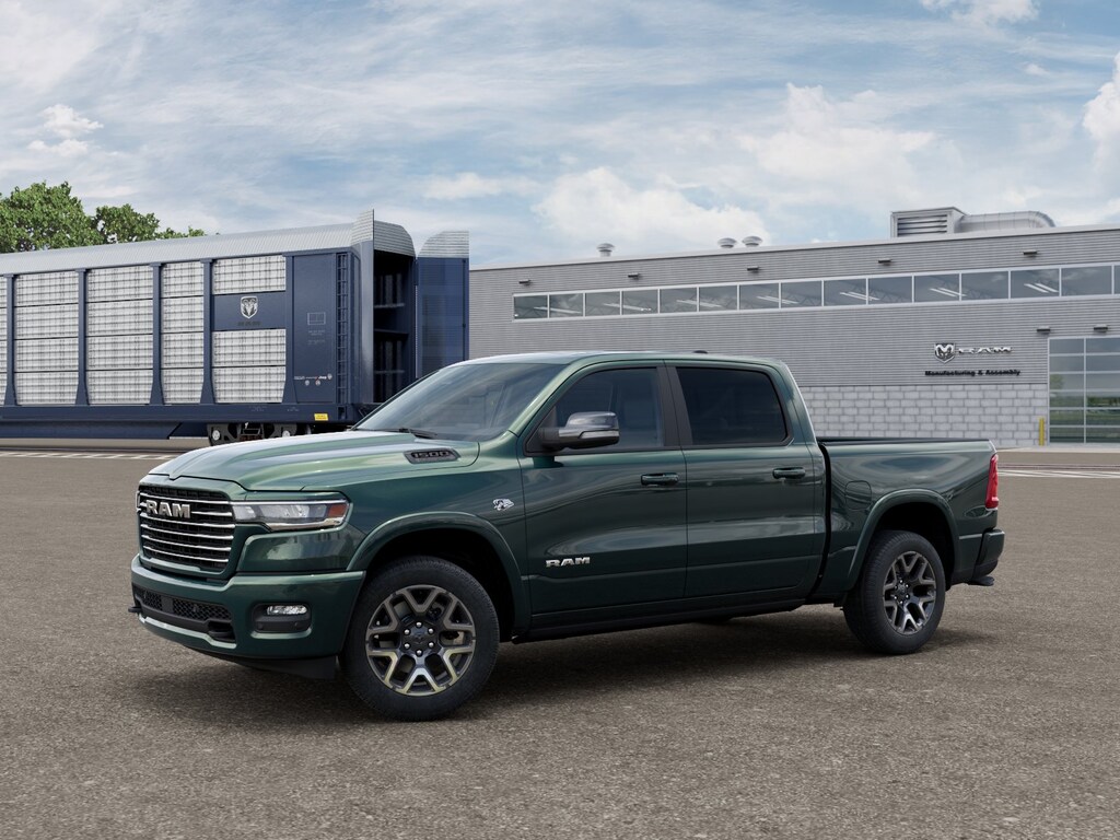 New 2027 Ram 1500 LARAMIE CREW CAB 4X4 5'7 BOX Pickup