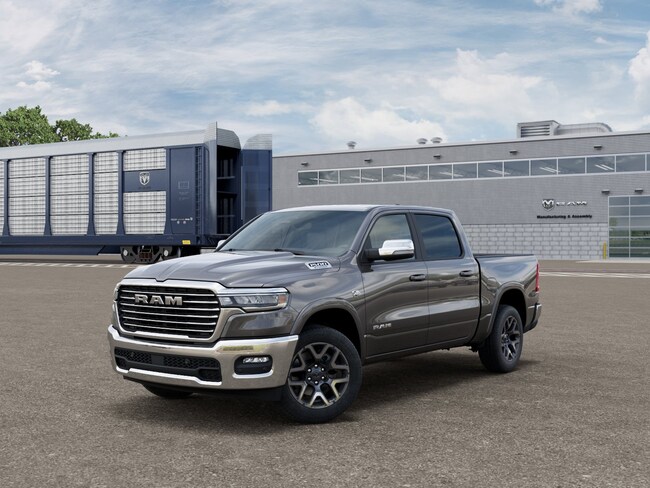 2026 Ram 1500 LARAMIE CREW CAB 4X4 5'7 BOX Pickup