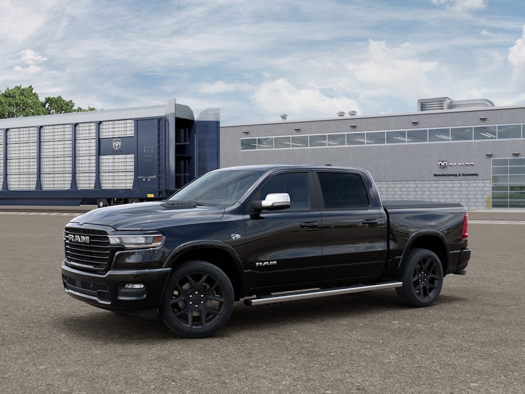 New 2026 Ram 1500 LARAMIE CREW CAB 4X4 5'7 BOX Pickup